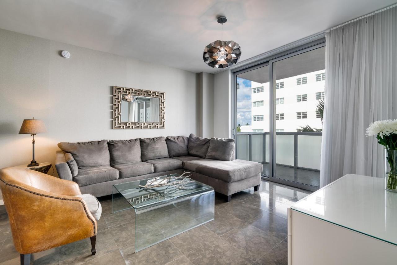 One bedroom suite with balcony at Boulan South Beach