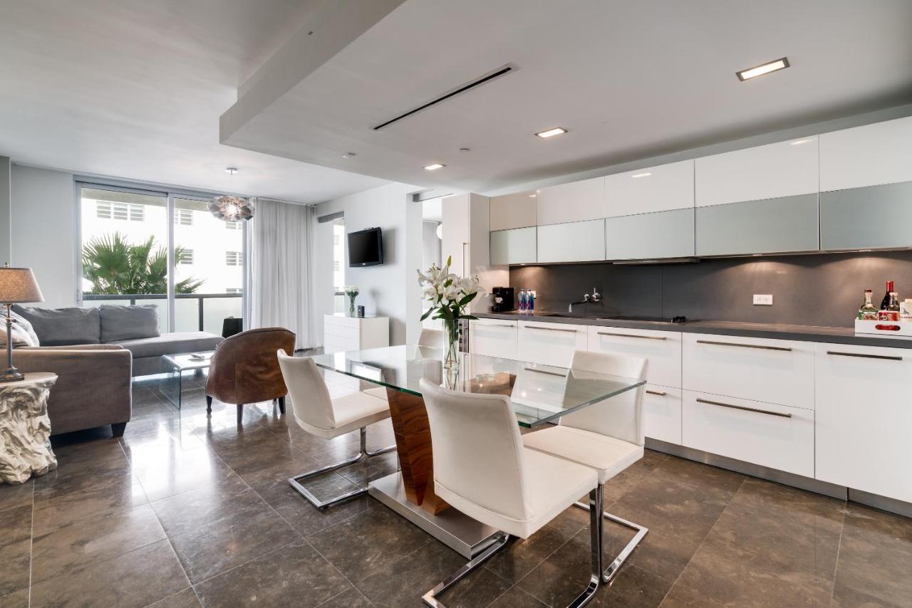 One bedroom suite with balcony at Boulan South Beach