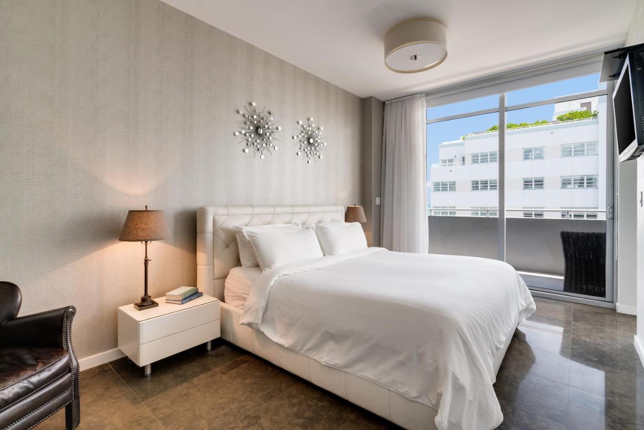 One Bedroom Penthouse Condo with RoofTop Terrace at Boulan South Beach