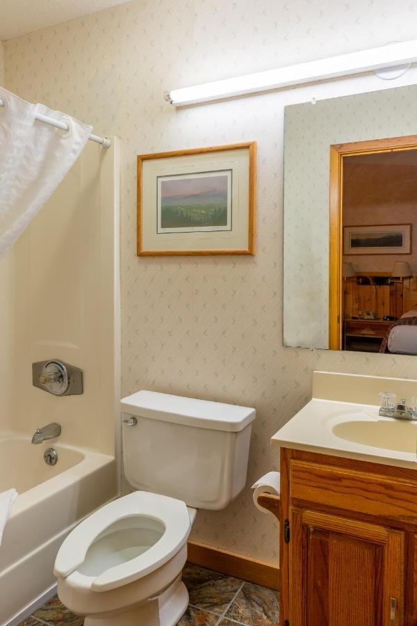 | Lodge at Palmer Gulch