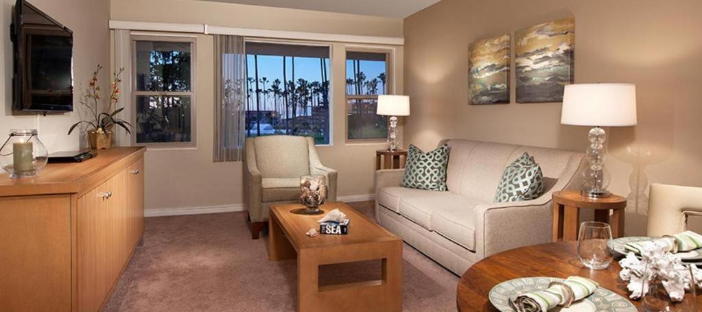  | La Jolla Riviera Inn
