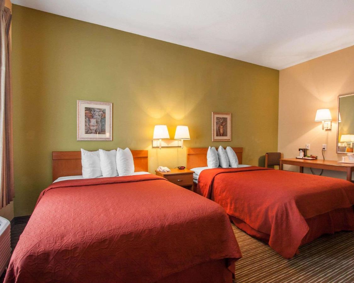 Double Room with Two Double Beds - Non-Smoking at Quality Inn Joplin I-44