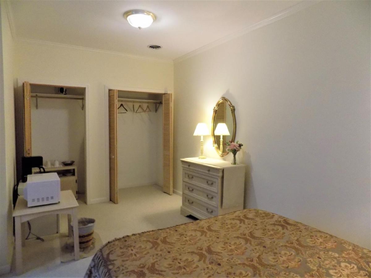  | Rukmapura Park Hotel
