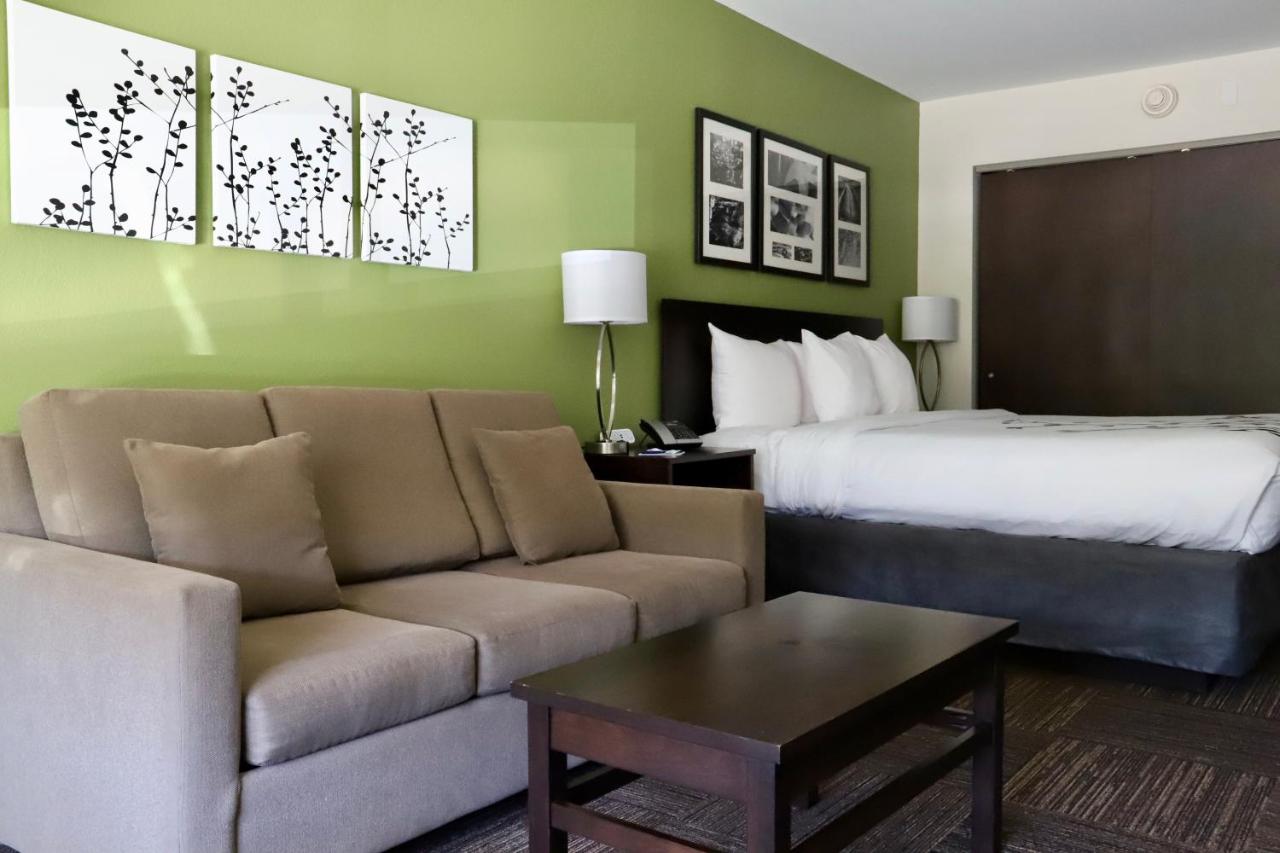 | Sleep Inn & Suites Belmont - St. Clairsville