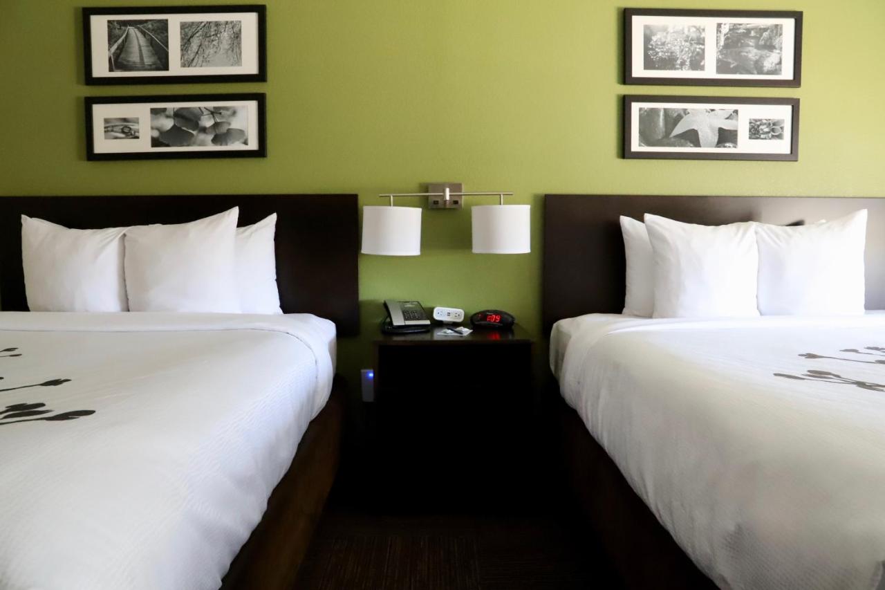  | Sleep Inn & Suites Belmont - St. Clairsville
