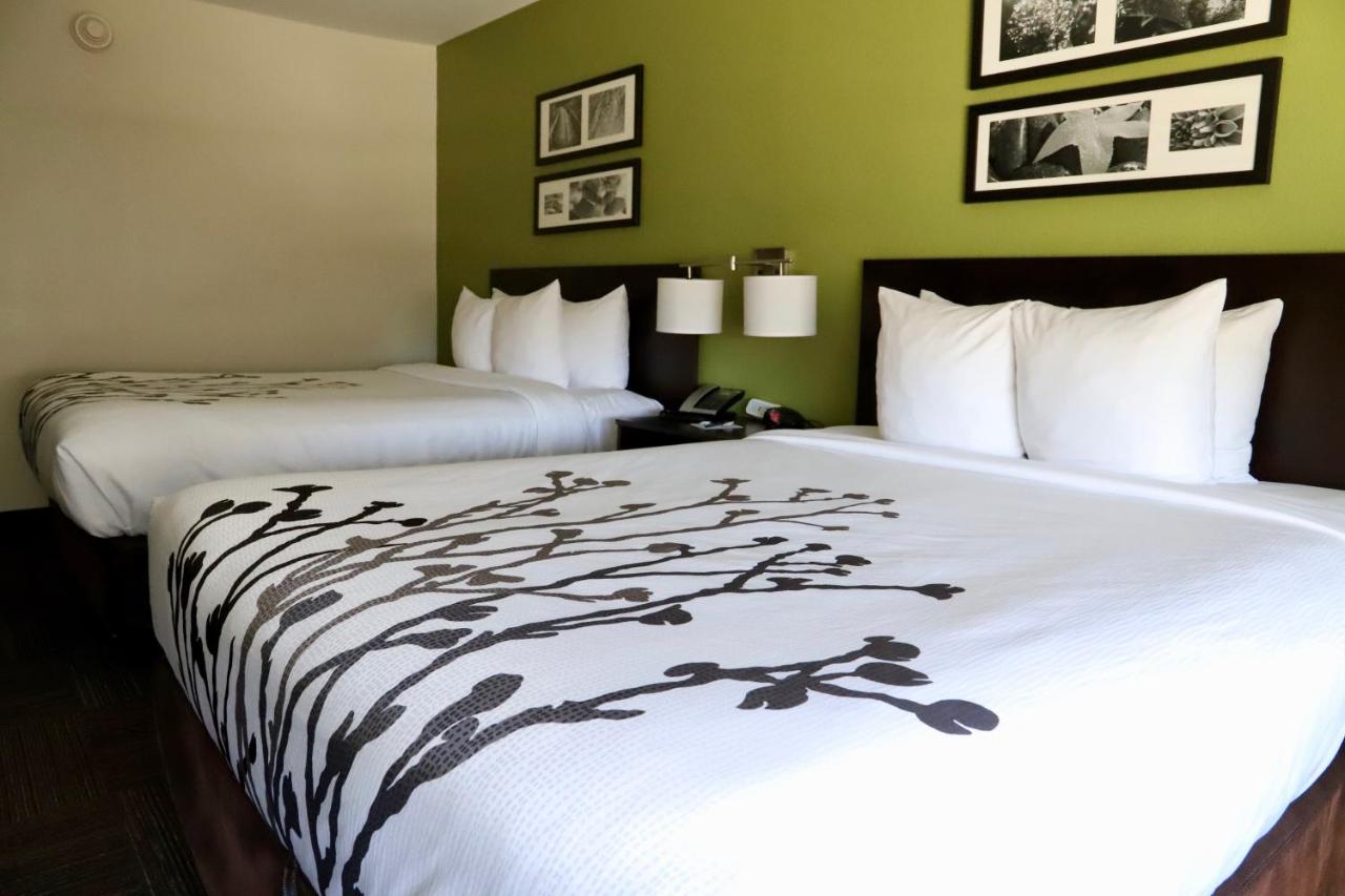  | Sleep Inn & Suites Belmont - St. Clairsville