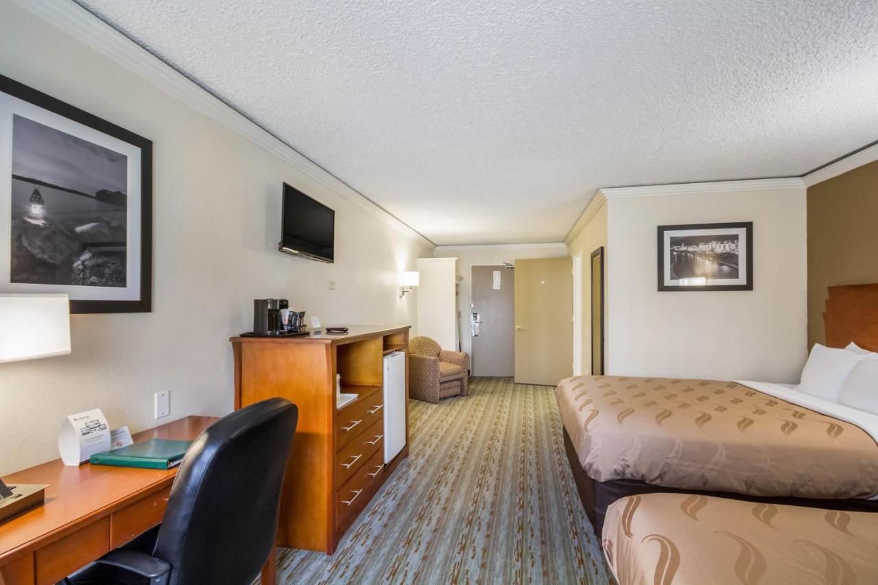 Queen Room with Two Queen Beds - Non-Smoking at Quality Inn & Suites Kansas City - Independence I-70 East