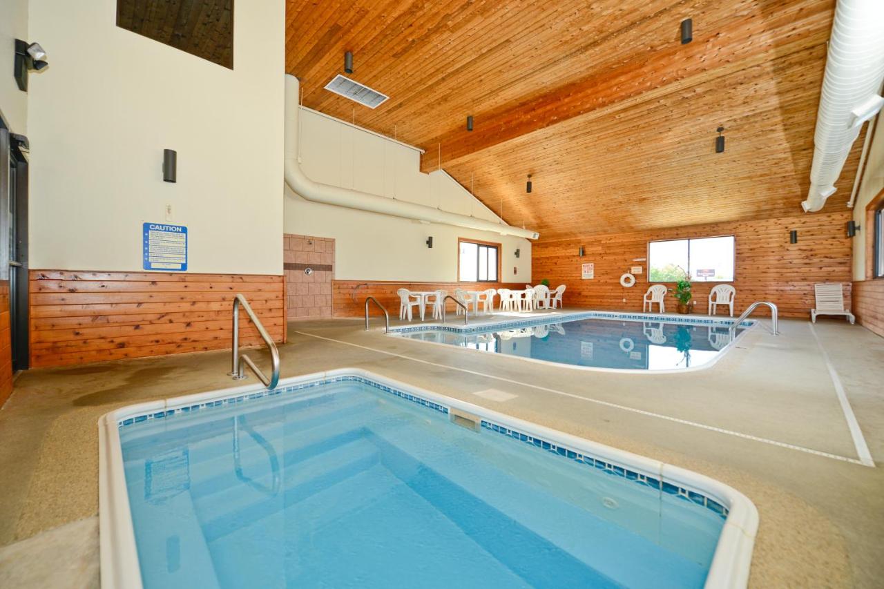 | Days Inn by Wyndham Ozark Springfield