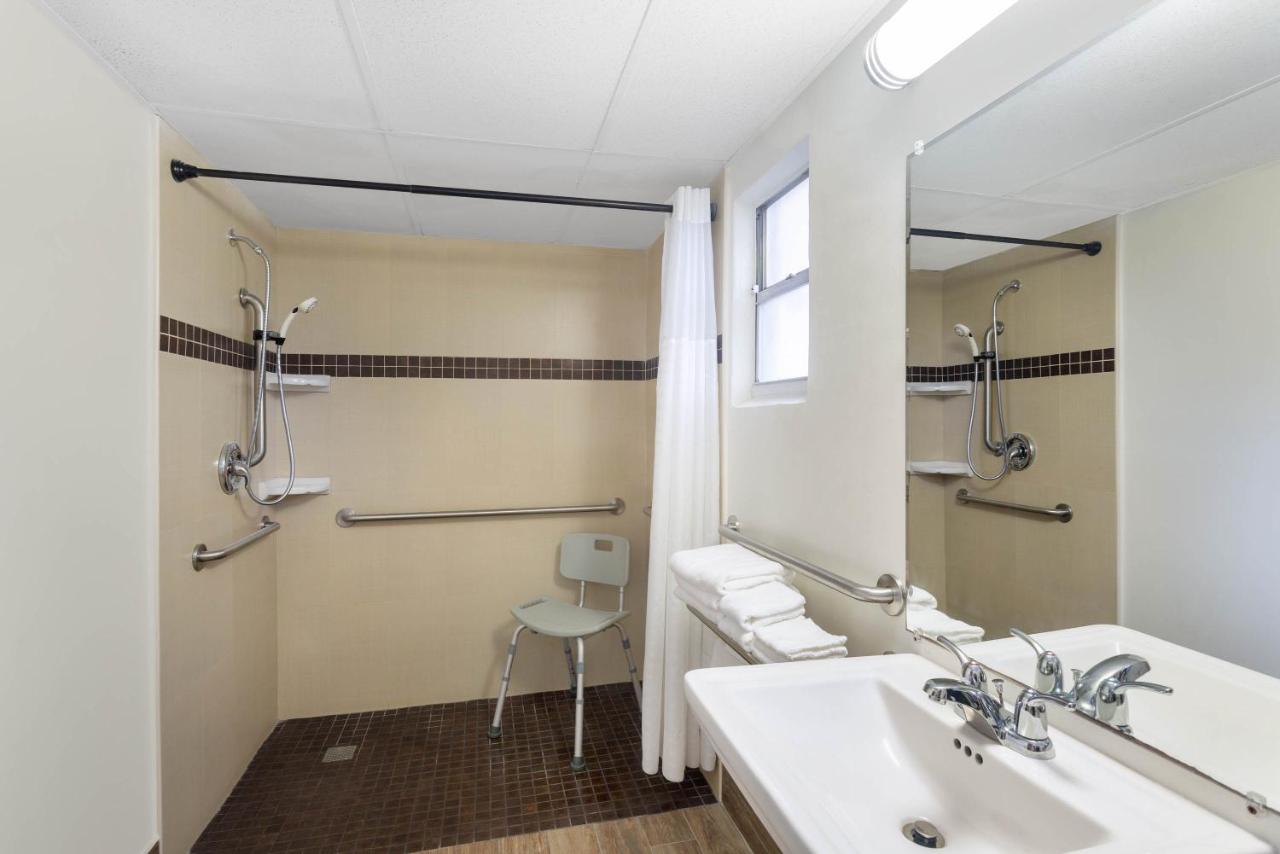 Double Room with Two Double Beds and Roll-In Shower - Mobility/Hearing Accessible - Non-Smoking at Super 8 by Wyndham Bradenton Sarasota Area