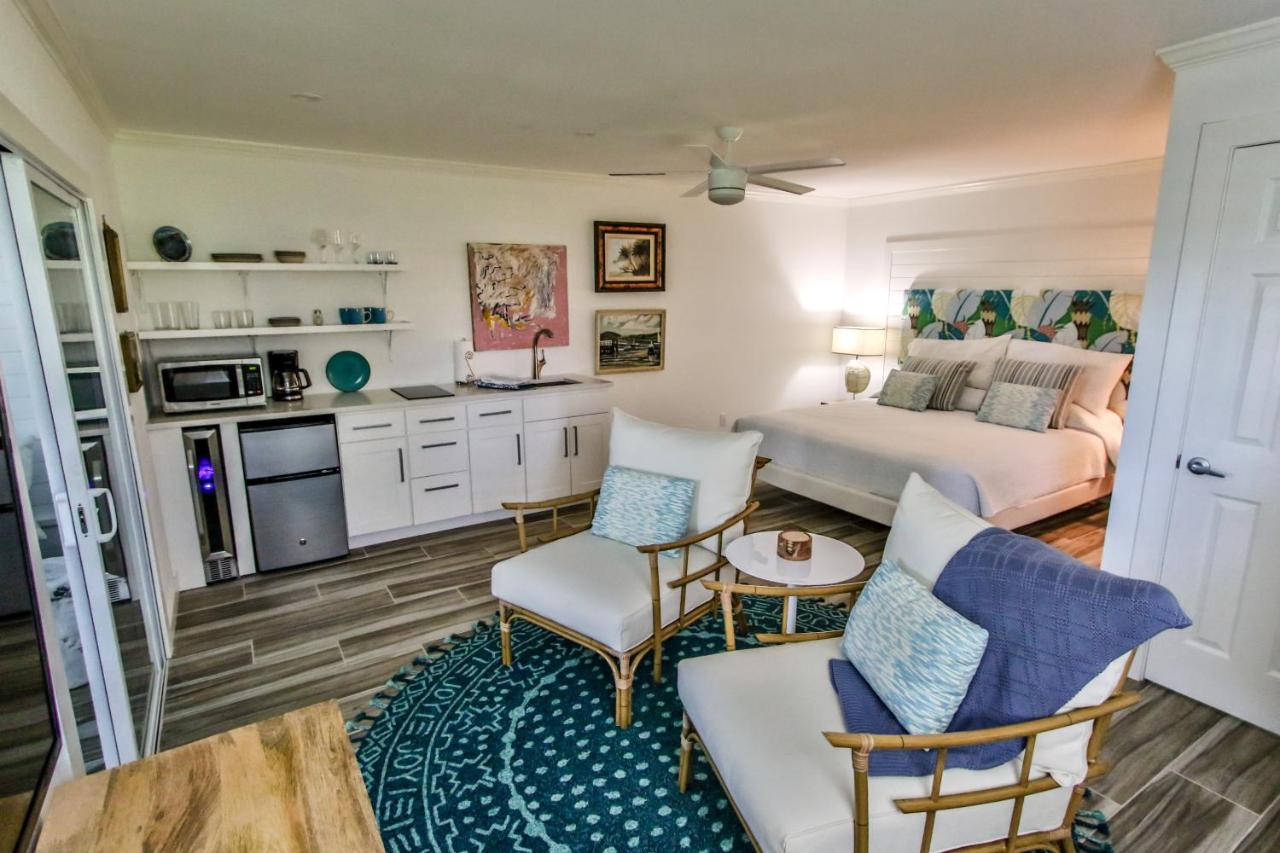 | Island View Cottages Sebastian