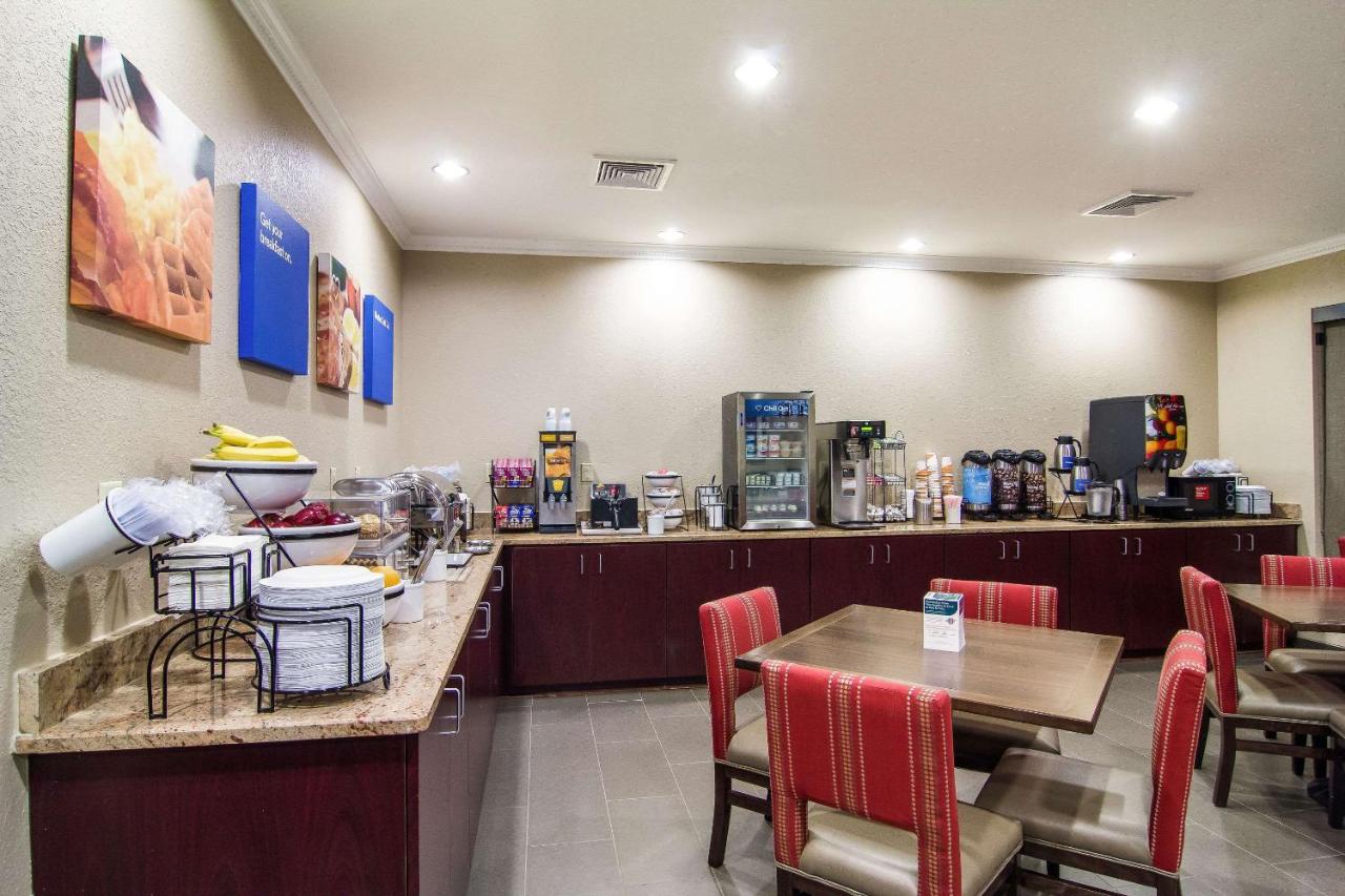  | Comfort Inn Blackshear Hwy 84
