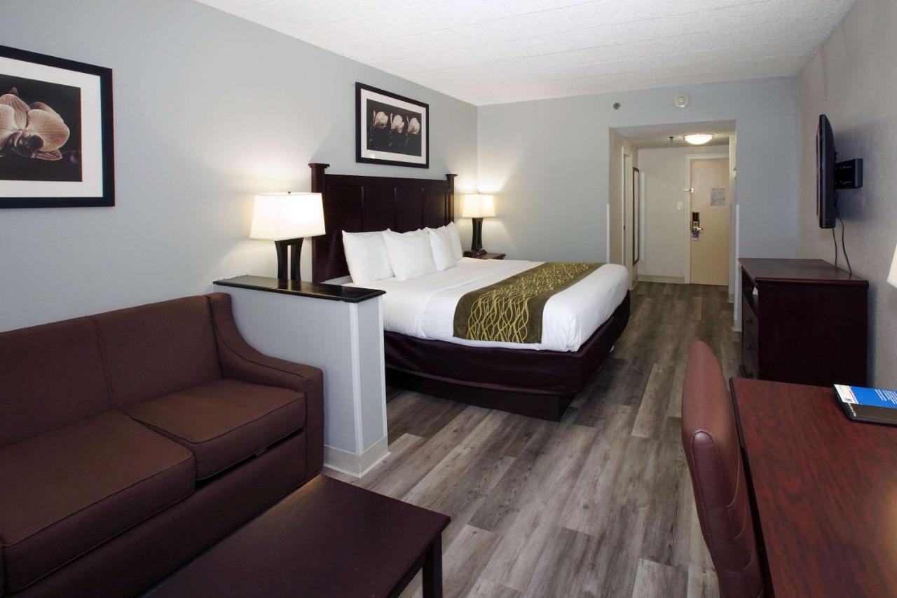 Room #5894614 at Best Western Paramus Hotel & Suites