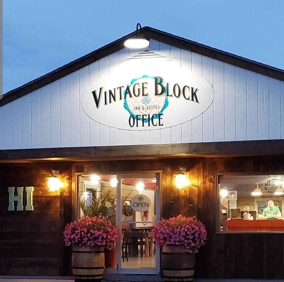 | Vintage Block Inn & Suites