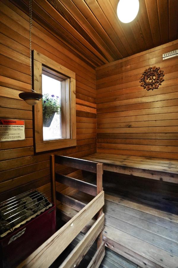 | Frisco Inn on Galena