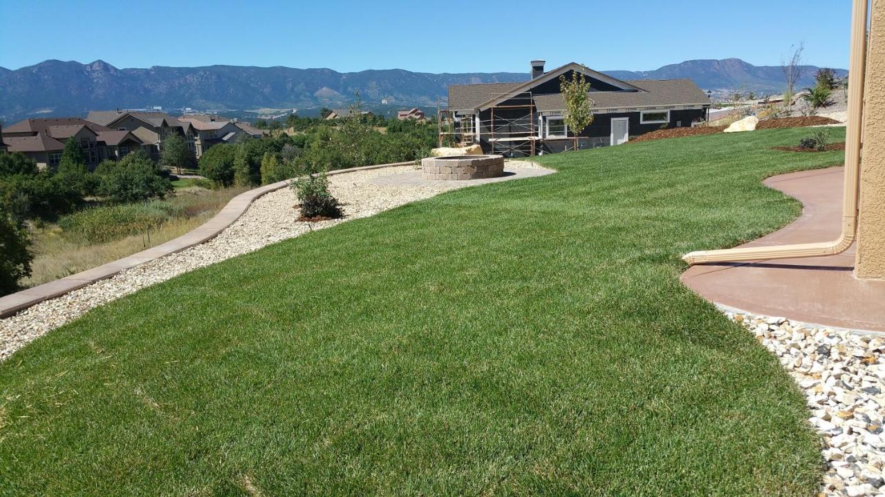 | Chateau du Pikes Peak, a Tuscany Retreat