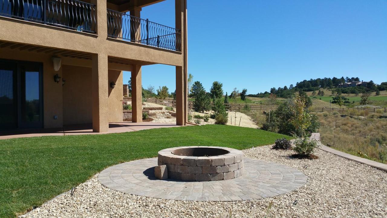 | Chateau du Pikes Peak, a Tuscany Retreat