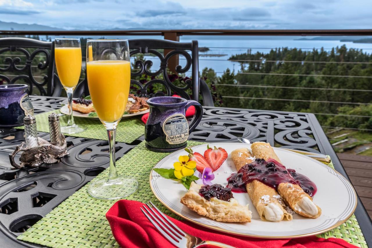 | Outlook Inn Bed and Breakfast