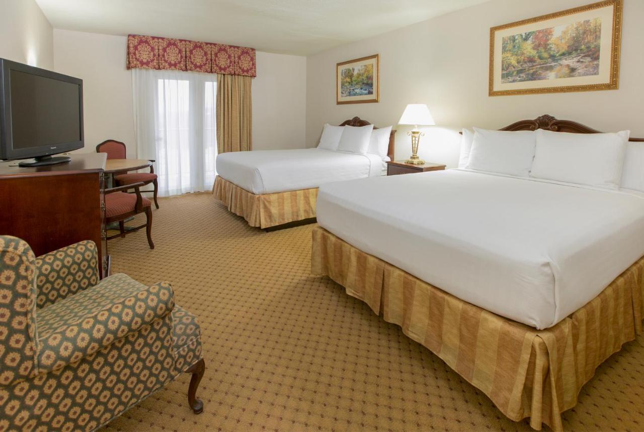 Deluxe Queen - Inn at Music Road Resort Hotel and Inn