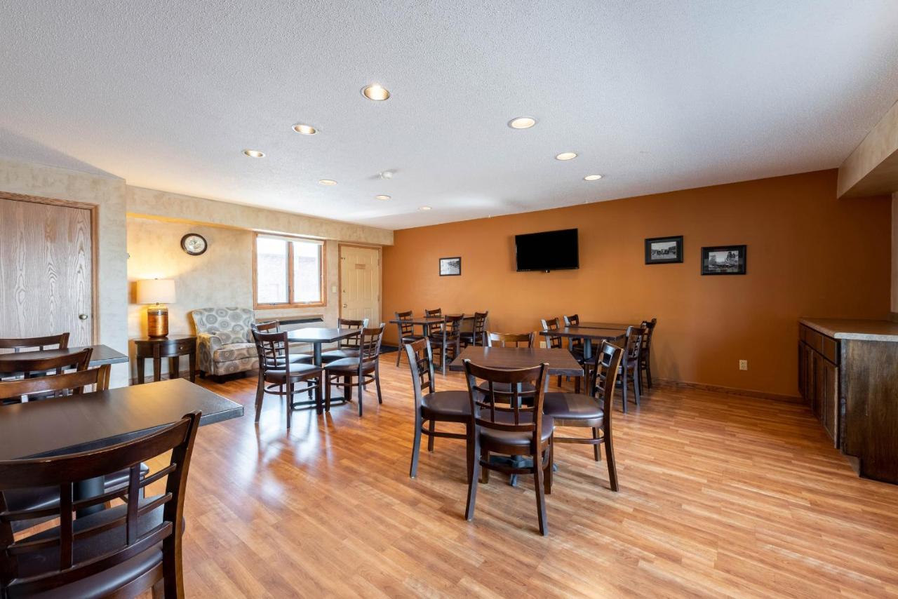 | Americas Best Value Inn St. Marys