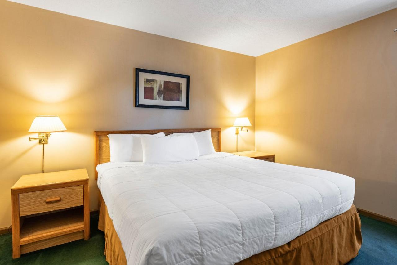 | Americas Best Value Inn St. Marys