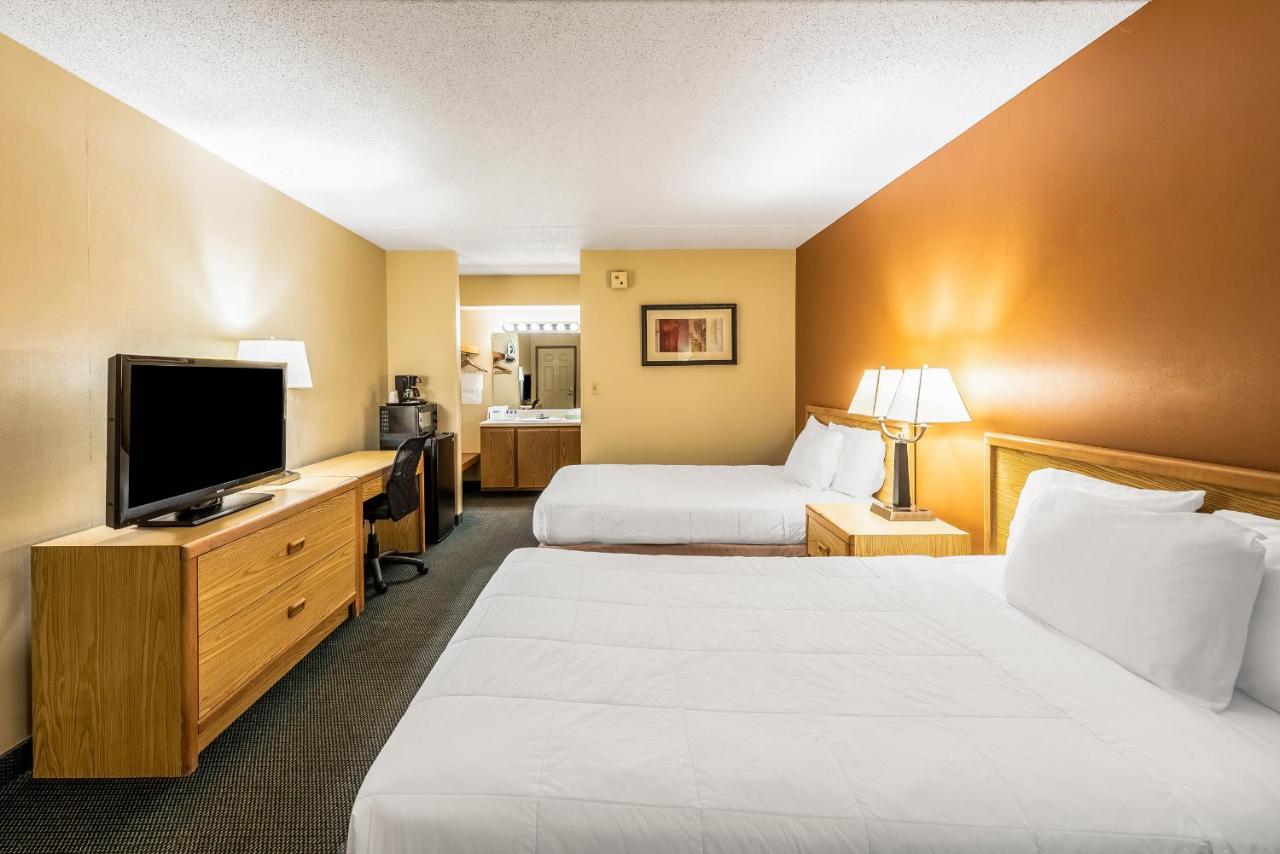| Americas Best Value Inn St. Marys
