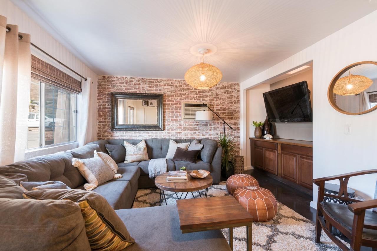 Deluxe King Suite at Shell Beach Inn