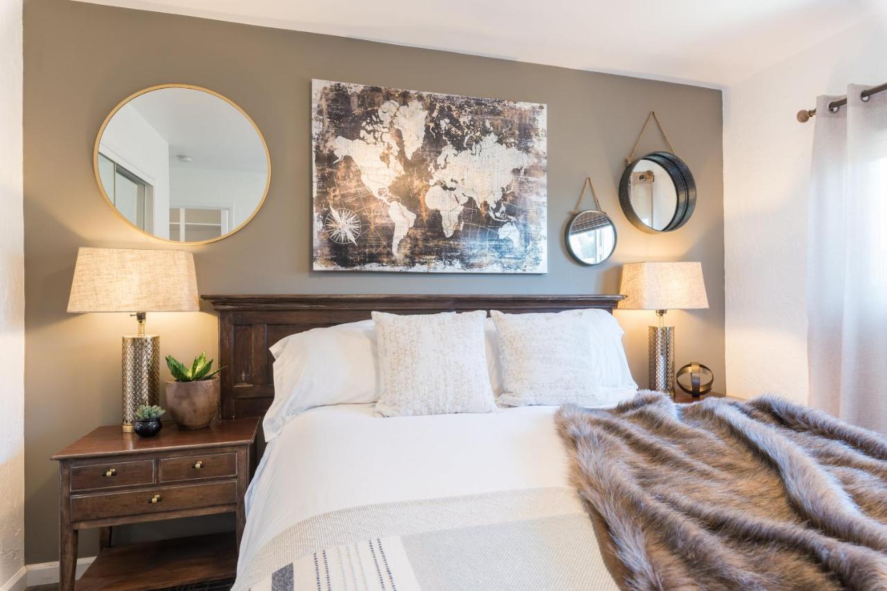 Deluxe King Suite at Shell Beach Inn