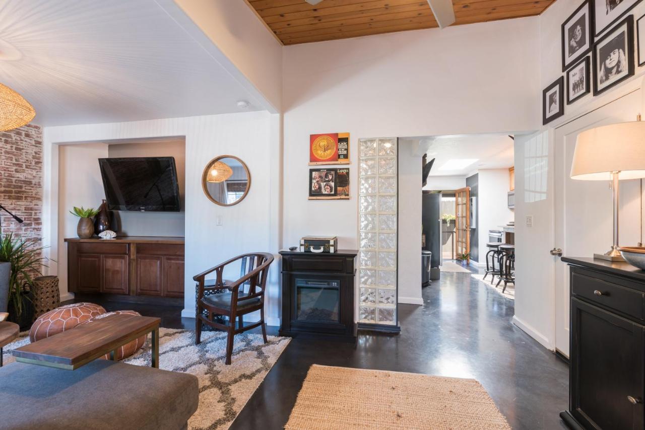 Deluxe King Suite at Shell Beach Inn