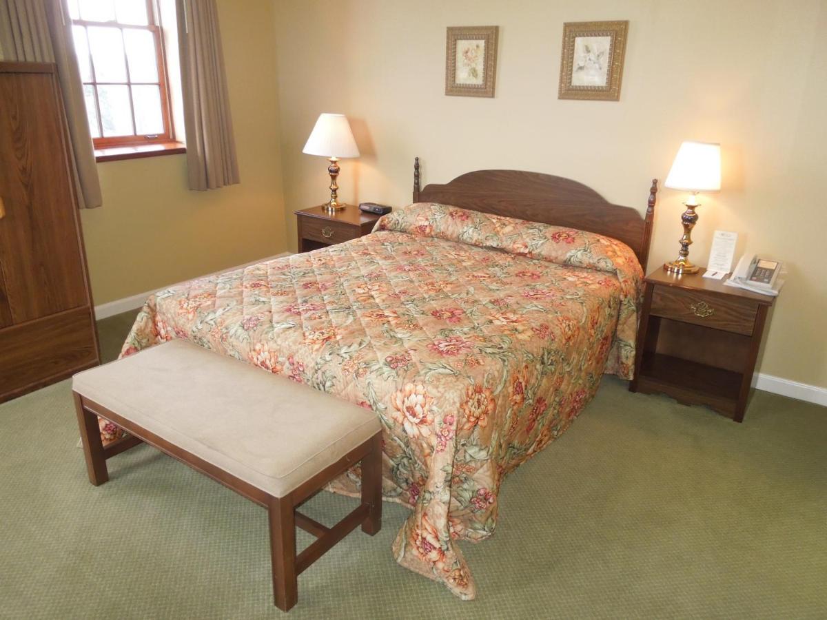 | Bridges Guest Quarters