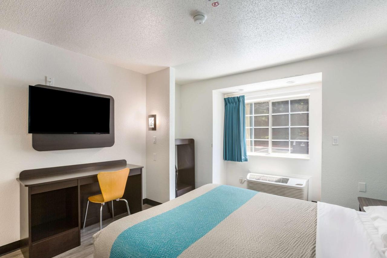 | Motel 6-Smyrna, GA - Atlanta