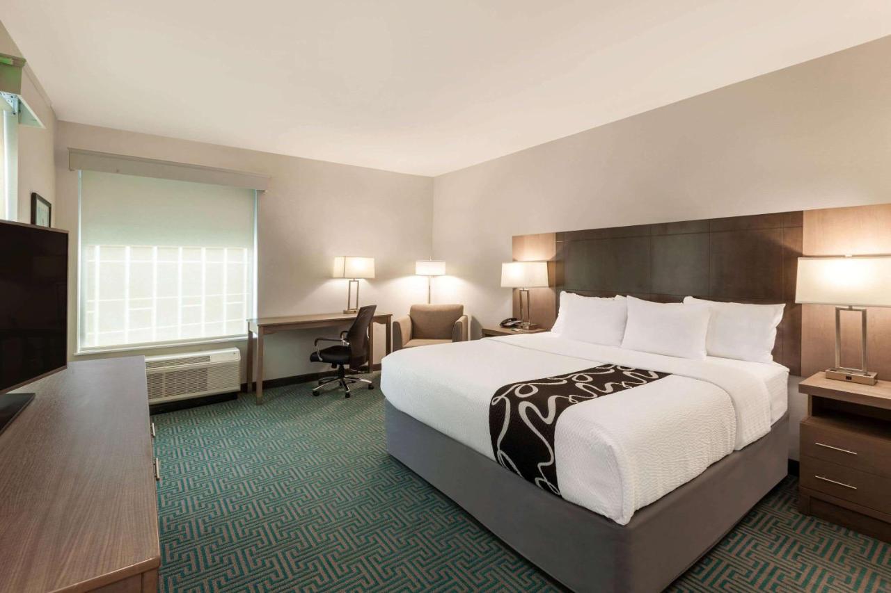 King Room - Non-Smoking at La Quinta Inn & Suites by Wyndham Lafayette Oil Center