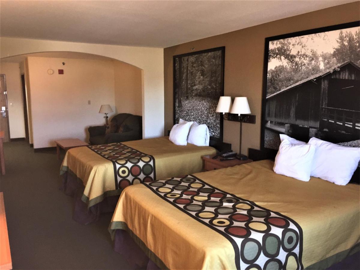 Deluxe Studio Suite with Two Queen Beds - Non-Smoking at Super 8 by Wyndham Columbia East