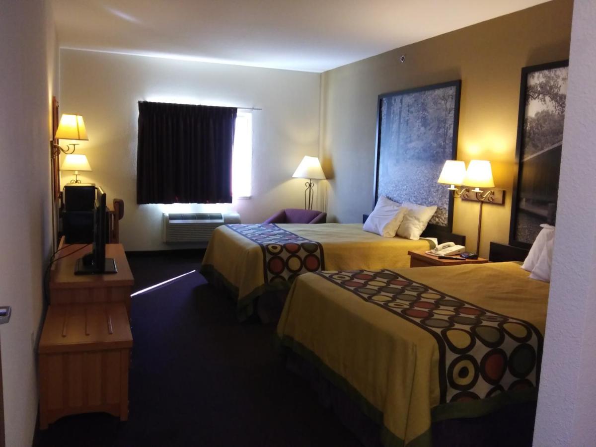 Queen Room with Two Queen Beds - Mobility Access/Non-Smoking at Super 8 by Wyndham Columbia East