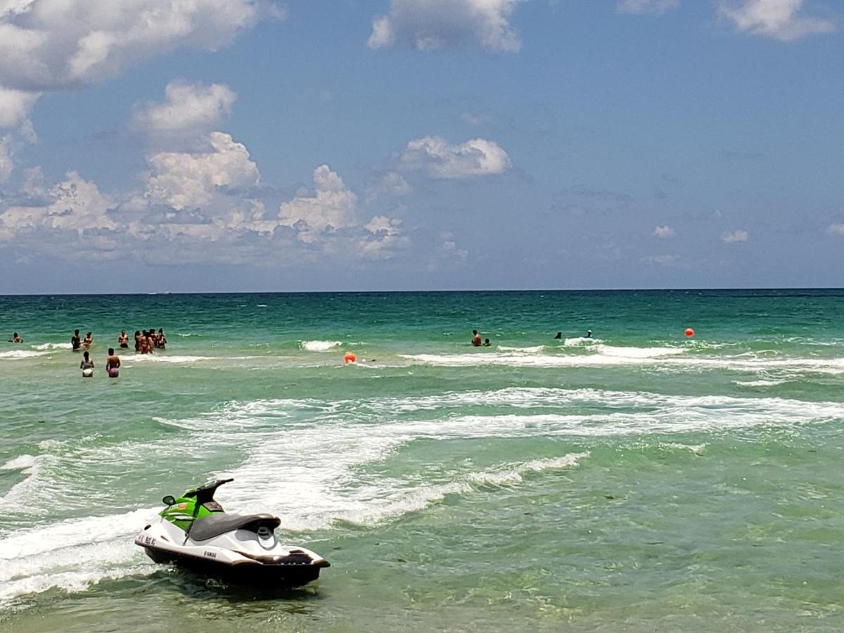  | 2 Bedroom 2 Bath Beachfront Condo on Miami Beach Millionaire Row