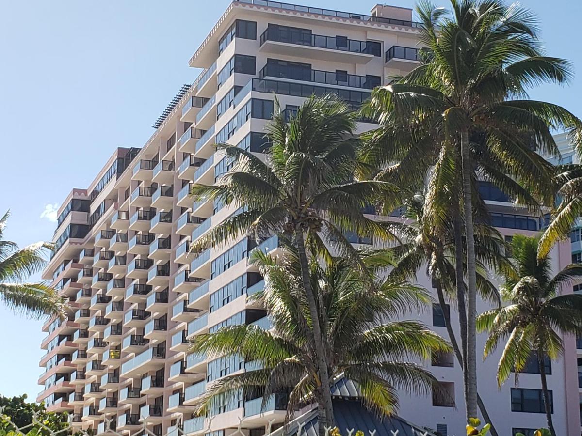 | 2 Bedroom 2 Bath Beachfront Condo on Miami Beach Millionaire Row