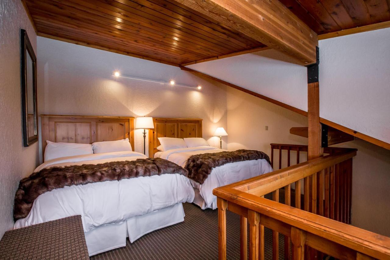 Deluxe Family Room at Kandahar Lodge at Whitefish Mountain Resort