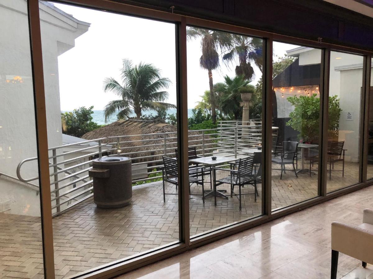 | Galt Ocean Drive Beach Condo
