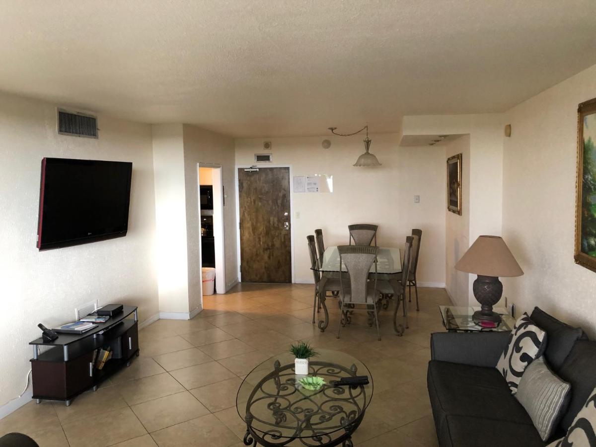 | Galt Ocean Drive Beach Condo