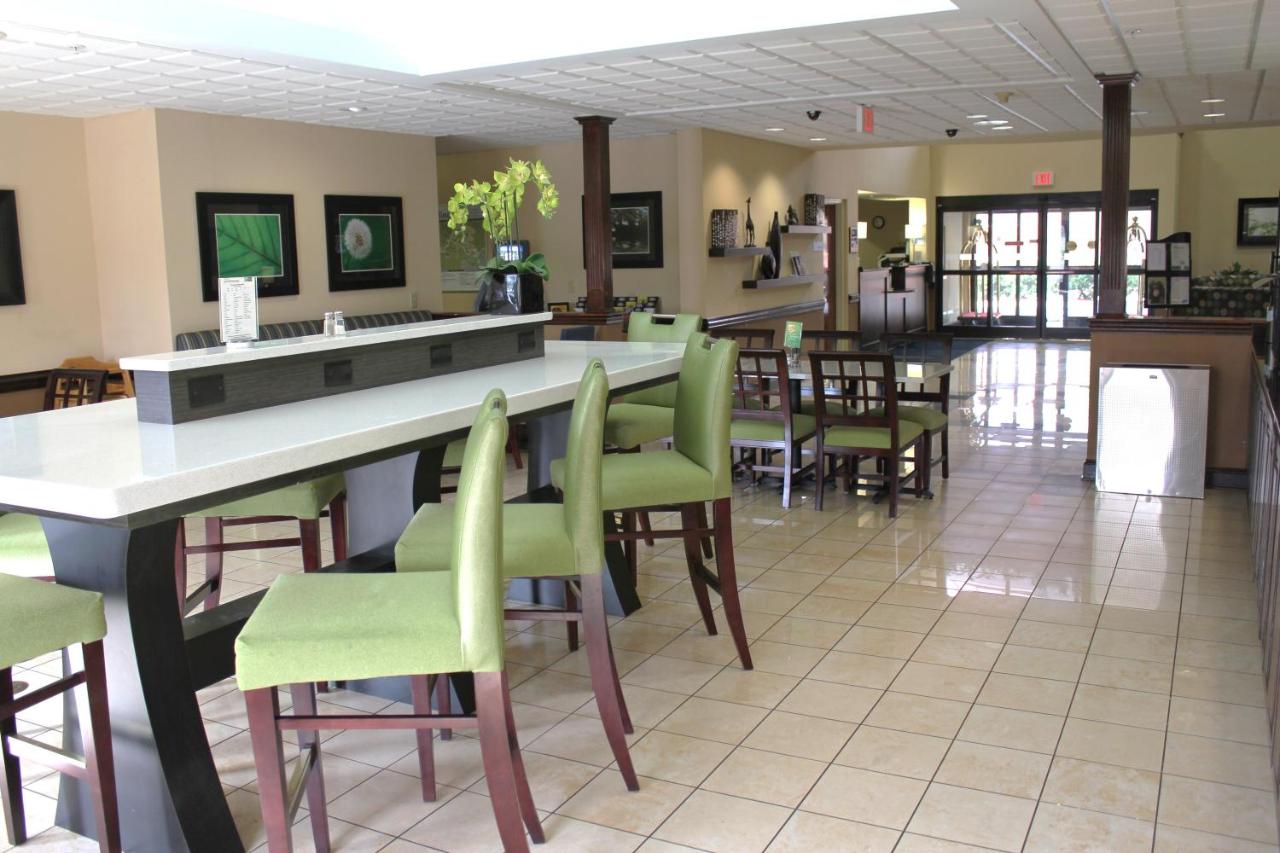  | Holiday Inn Express & Suites Asheboro