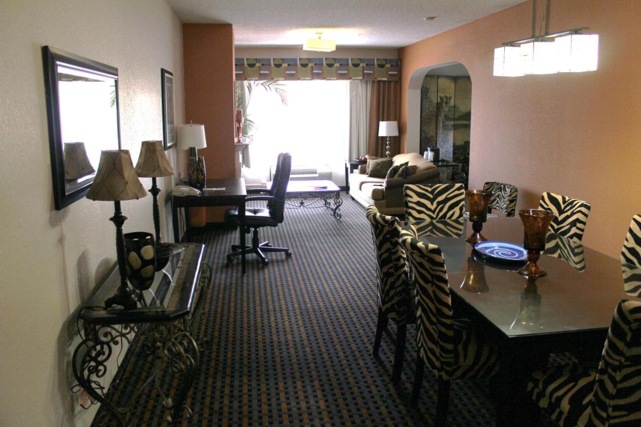  | Holiday Inn Express & Suites Asheboro