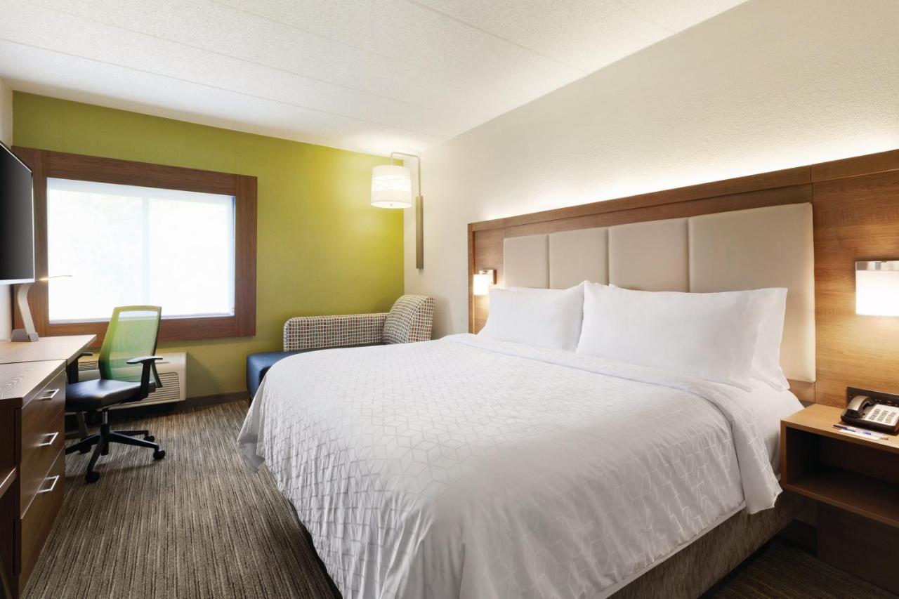 | Holiday Inn Express Hartford South - Rocky Hill, an IHG Hotel