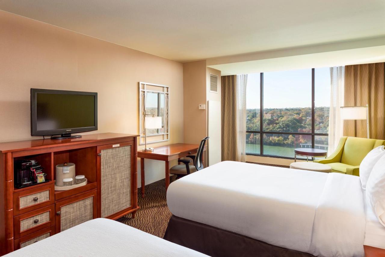  | Holiday Inn Austin -Town Lake, an IHG Hotel