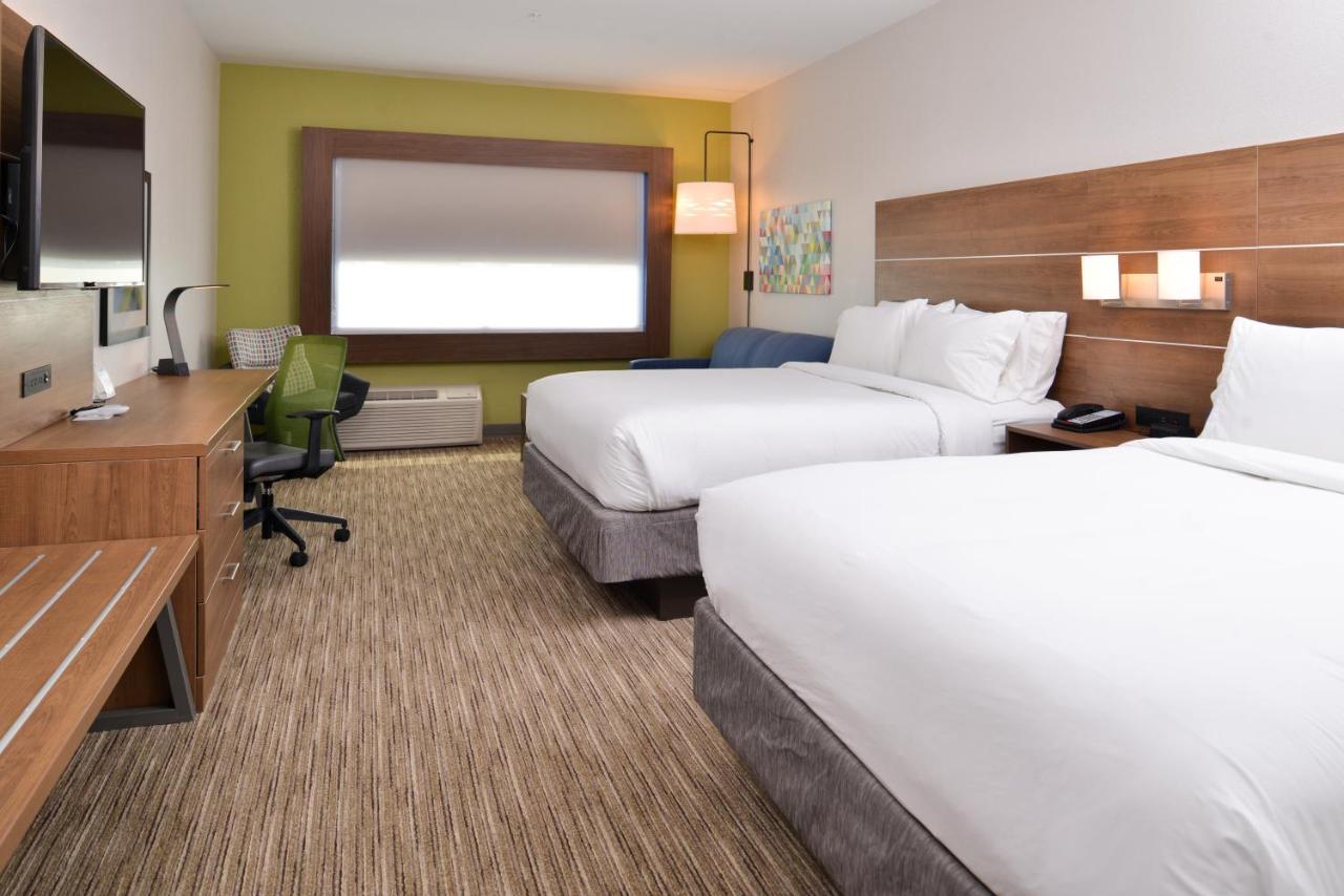 Suite with Two Beds - Non-Smoking at Holiday Inn Express Early by IHG