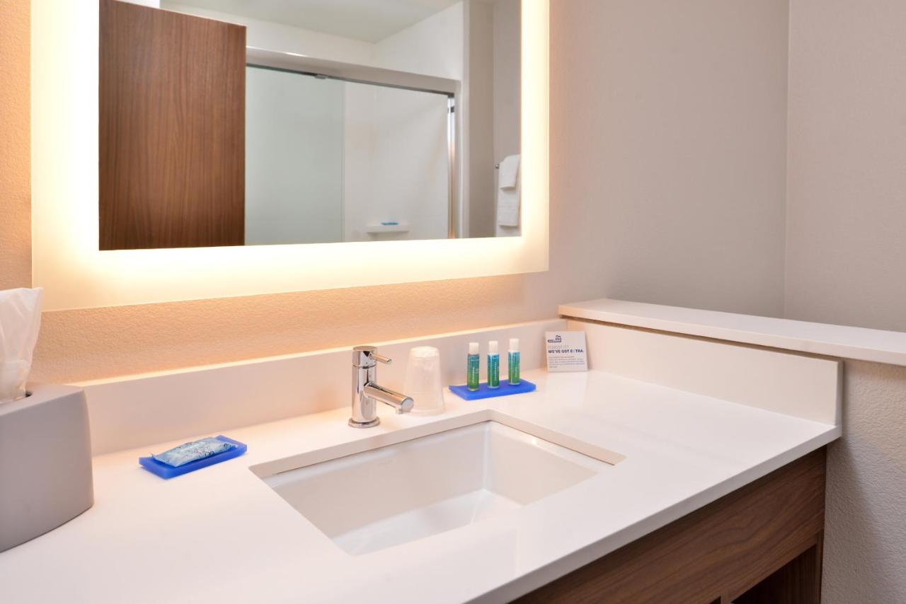 Suite with Two Beds - Non-Smoking at Holiday Inn Express Early by IHG