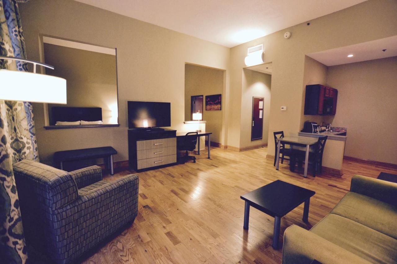 Suite with Two Beds - Non-Smoking at Holiday Inn Express Cleveland Downtown, an IHG Hotel