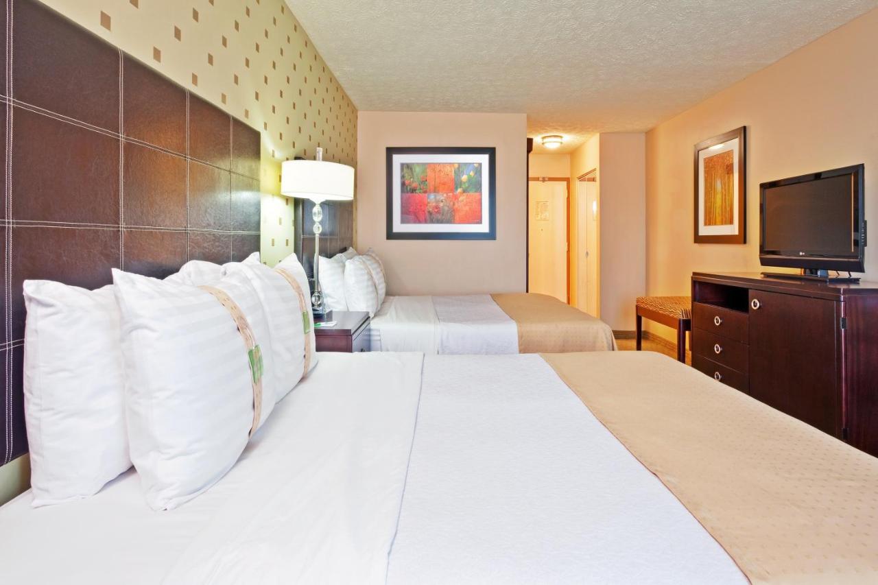  | Holiday Inn Bloomington, an IHG Hotel