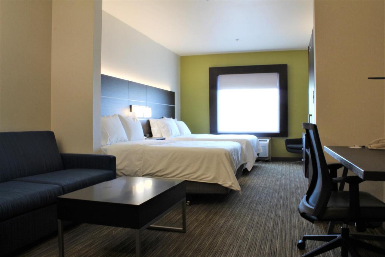 | Holiday Inn Express & Suites Napa American Canyon, an IHG Hotel