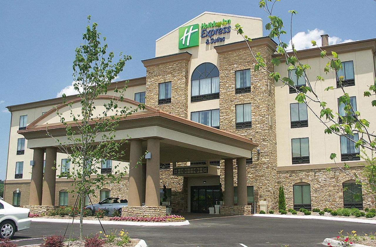  | Holiday Inn Express Cleveland Northwest, an IHG Hotel