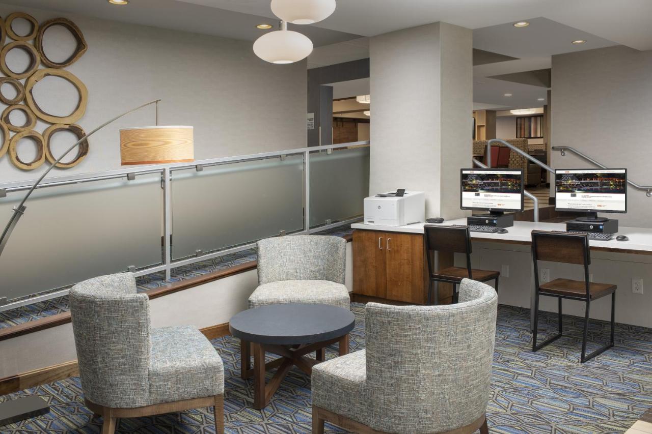 | Holiday Inn Express Saugus Logan Airport, an IHG Hotel