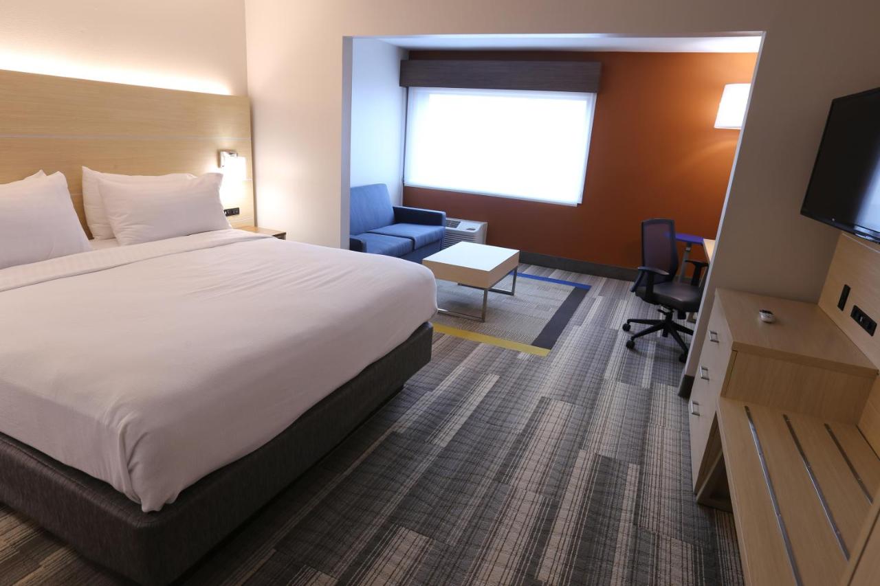 King Room with Sofa Bed - Non-Smoking at Holiday Inn Express Biloxi - Beach Blvd by IHG